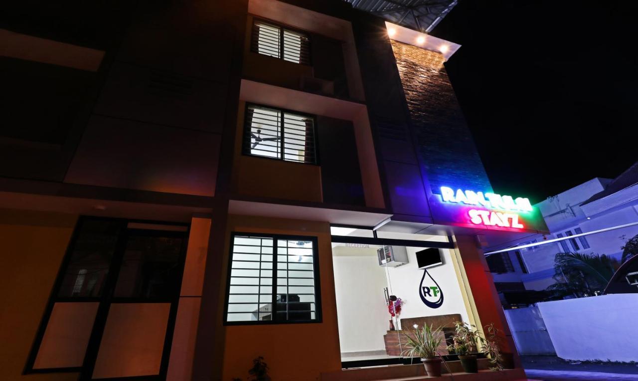 Itsy Hotels Rain Tulsi Stayz, Palarivattom Junction Kochi Exterior foto